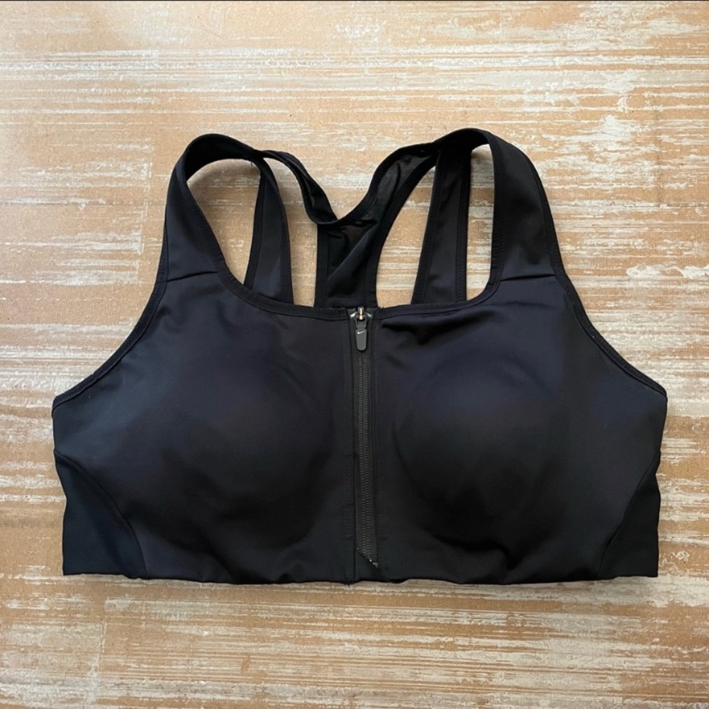 Nike Shape High Support Sports Bra Padded Front Zip Logo Black